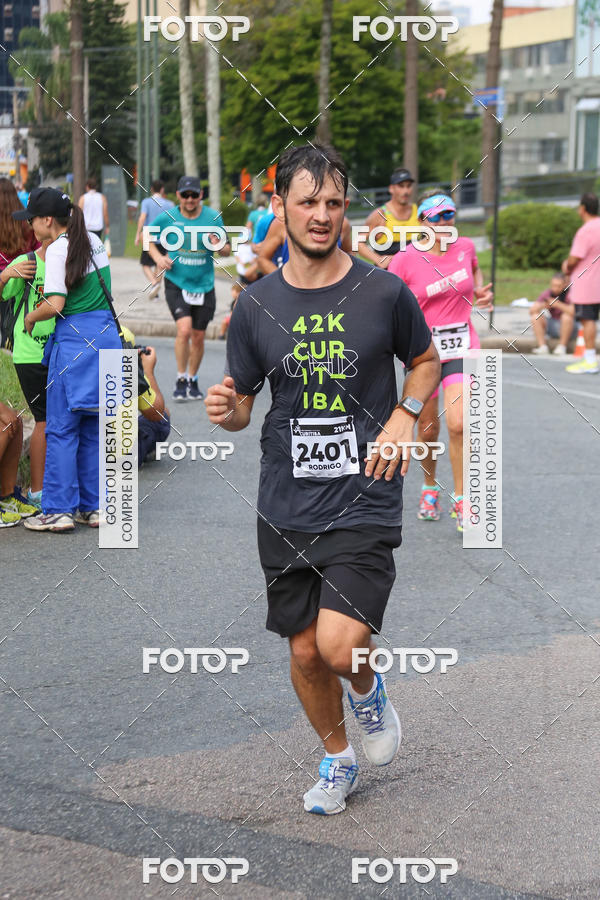 Buy your photos of the eventMeia Maratona Internacional de Curitiba 2018 on Fotop