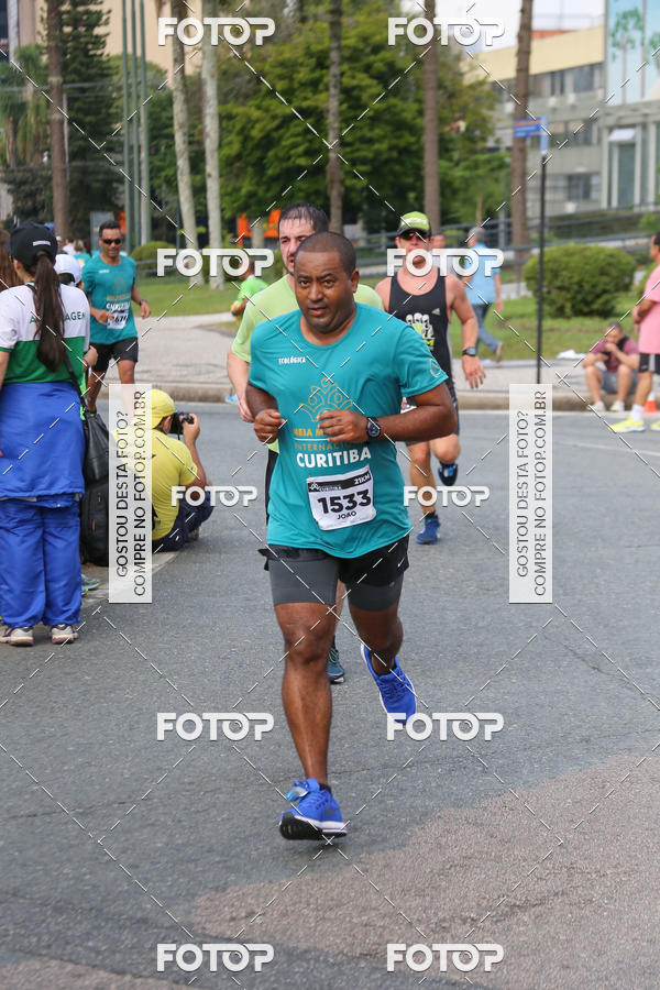 Buy your photos of the eventMeia Maratona Internacional de Curitiba 2018 on Fotop