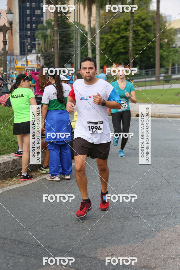 Buy your photos of the eventMeia Maratona Internacional de Curitiba 2018 on Fotop