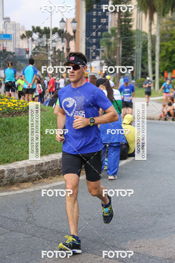 Buy your photos of the eventMeia Maratona Internacional de Curitiba 2018 on Fotop