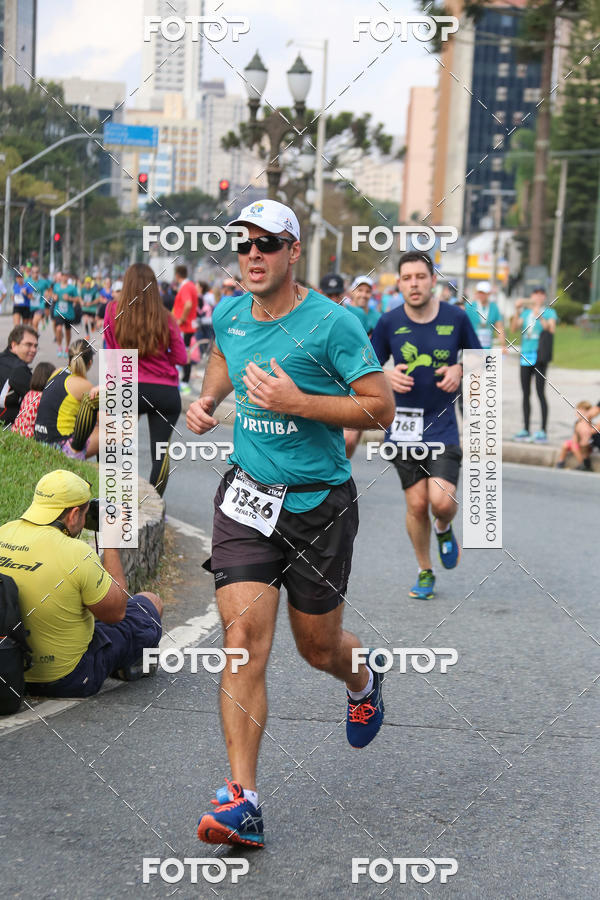 Buy your photos of the eventMeia Maratona Internacional de Curitiba 2018 on Fotop