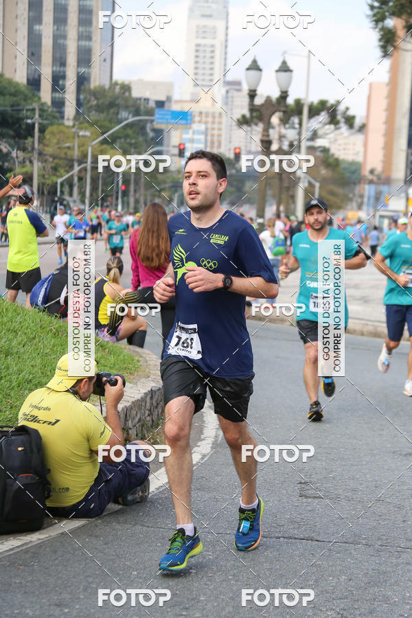 Buy your photos of the eventMeia Maratona Internacional de Curitiba 2018 on Fotop