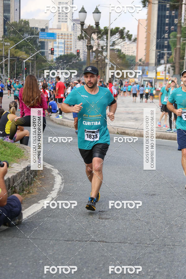 Buy your photos of the eventMeia Maratona Internacional de Curitiba 2018 on Fotop
