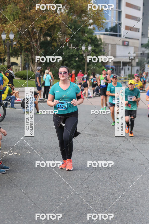 Buy your photos of the eventMeia Maratona Internacional de Curitiba 2018 on Fotop