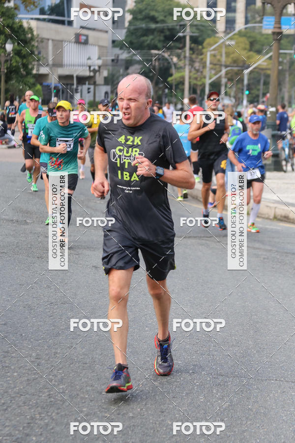 Buy your photos of the eventMeia Maratona Internacional de Curitiba 2018 on Fotop