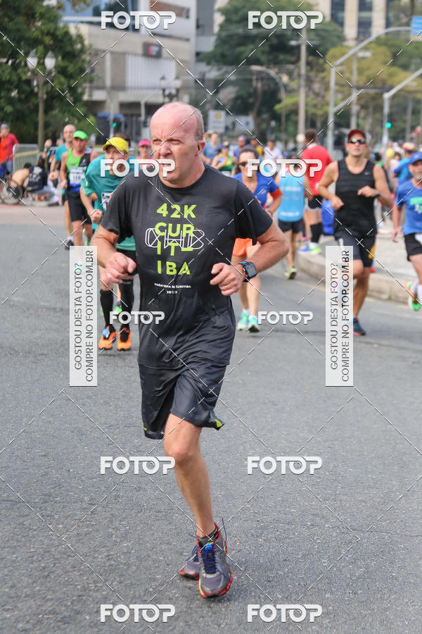 Buy your photos of the eventMeia Maratona Internacional de Curitiba 2018 on Fotop