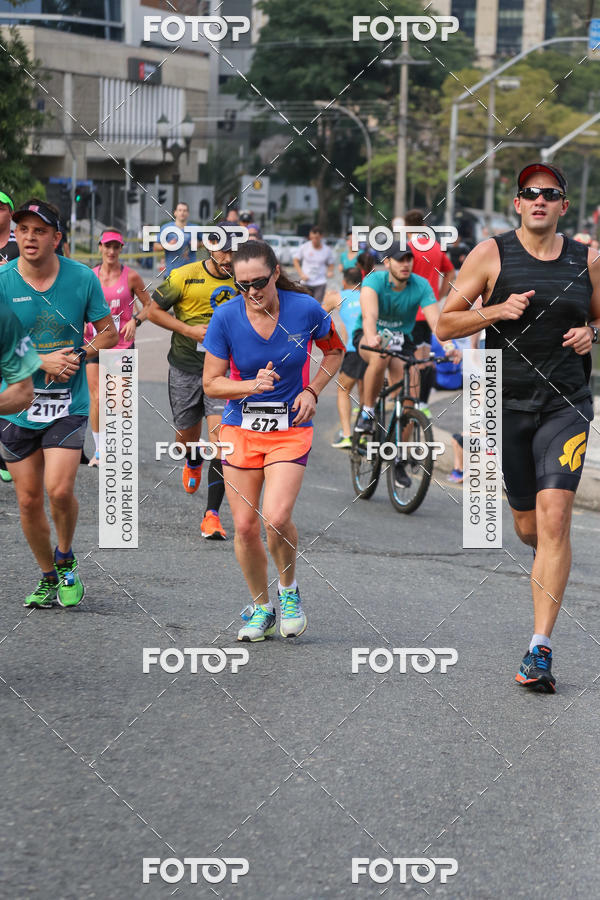 Buy your photos of the eventMeia Maratona Internacional de Curitiba 2018 on Fotop