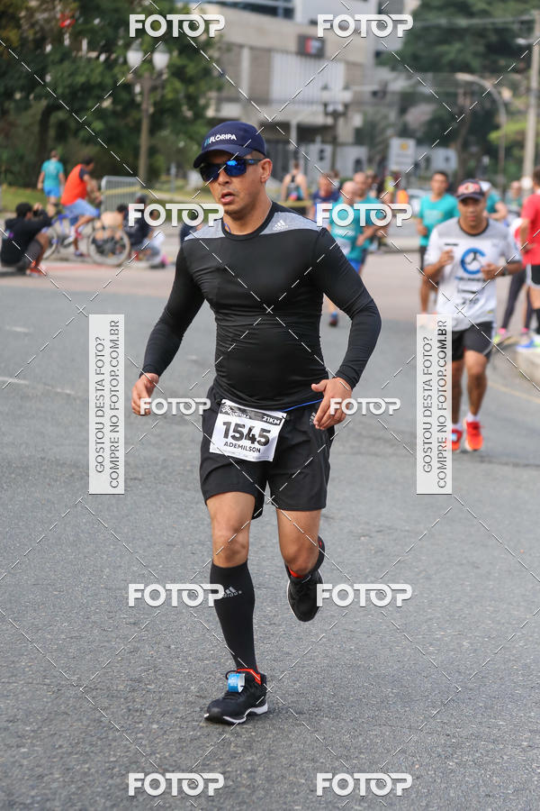 Buy your photos of the eventMeia Maratona Internacional de Curitiba 2018 on Fotop