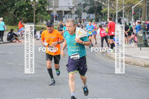Buy your photos of the eventMeia Maratona Internacional de Curitiba 2018 on Fotop