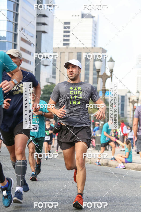 Buy your photos of the eventMeia Maratona Internacional de Curitiba 2018 on Fotop