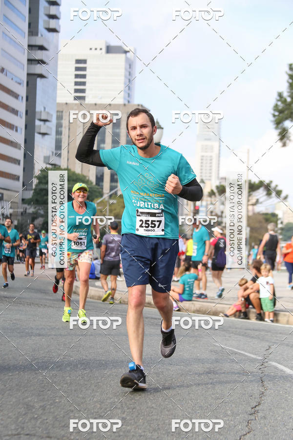 Buy your photos of the eventMeia Maratona Internacional de Curitiba 2018 on Fotop