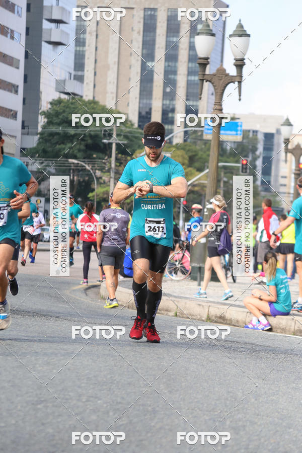Buy your photos of the eventMeia Maratona Internacional de Curitiba 2018 on Fotop