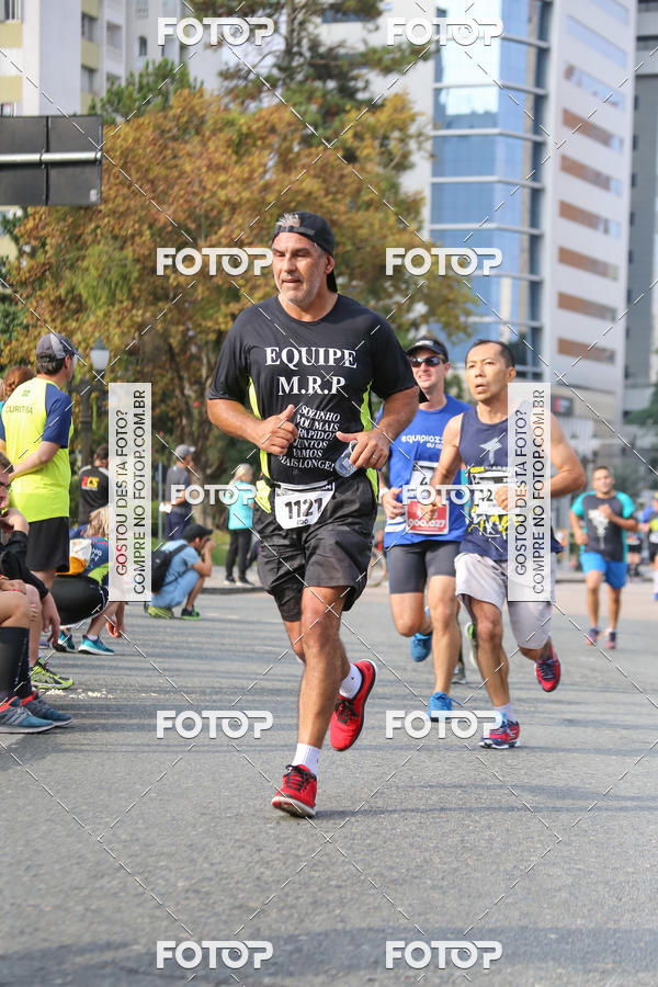 Buy your photos of the eventMeia Maratona Internacional de Curitiba 2018 on Fotop