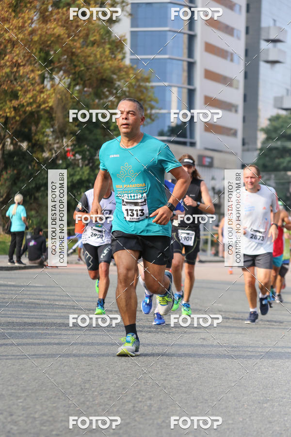 Buy your photos of the eventMeia Maratona Internacional de Curitiba 2018 on Fotop