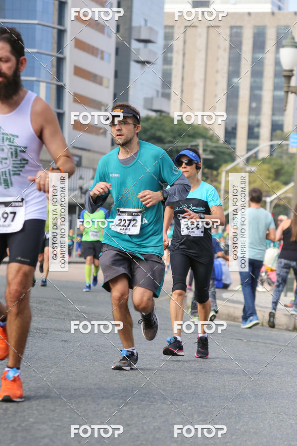 Buy your photos of the eventMeia Maratona Internacional de Curitiba 2018 on Fotop