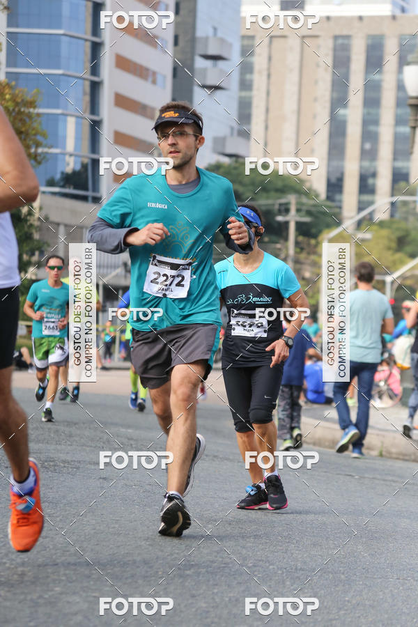 Buy your photos of the eventMeia Maratona Internacional de Curitiba 2018 on Fotop