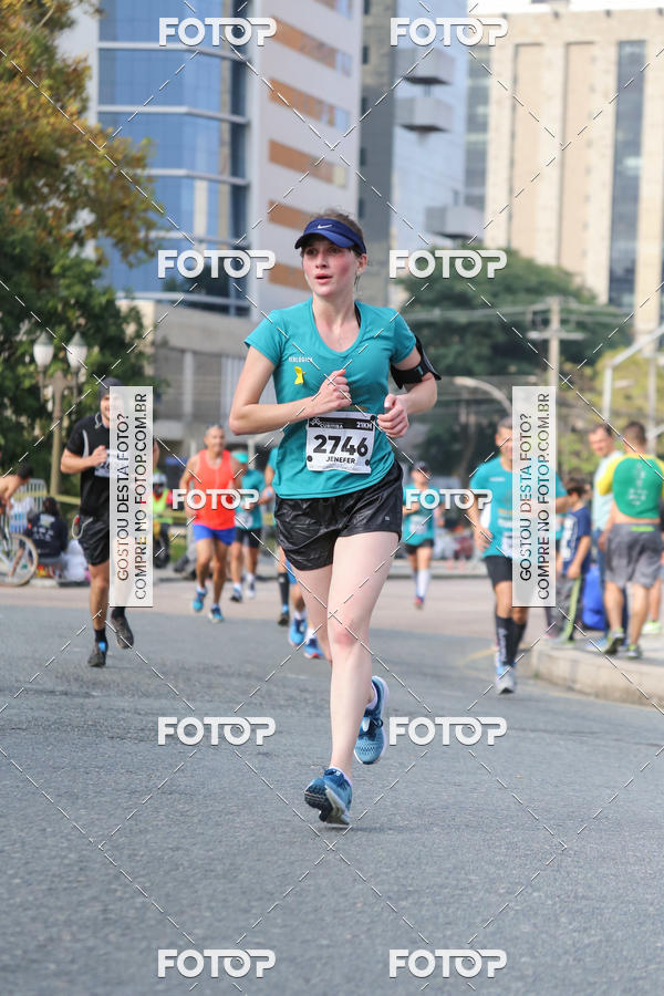 Buy your photos of the eventMeia Maratona Internacional de Curitiba 2018 on Fotop