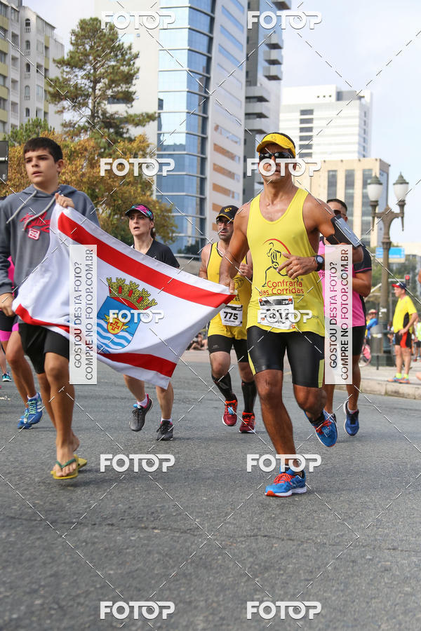 Buy your photos of the eventMeia Maratona Internacional de Curitiba 2018 on Fotop