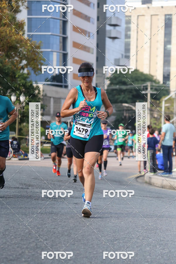 Buy your photos of the eventMeia Maratona Internacional de Curitiba 2018 on Fotop