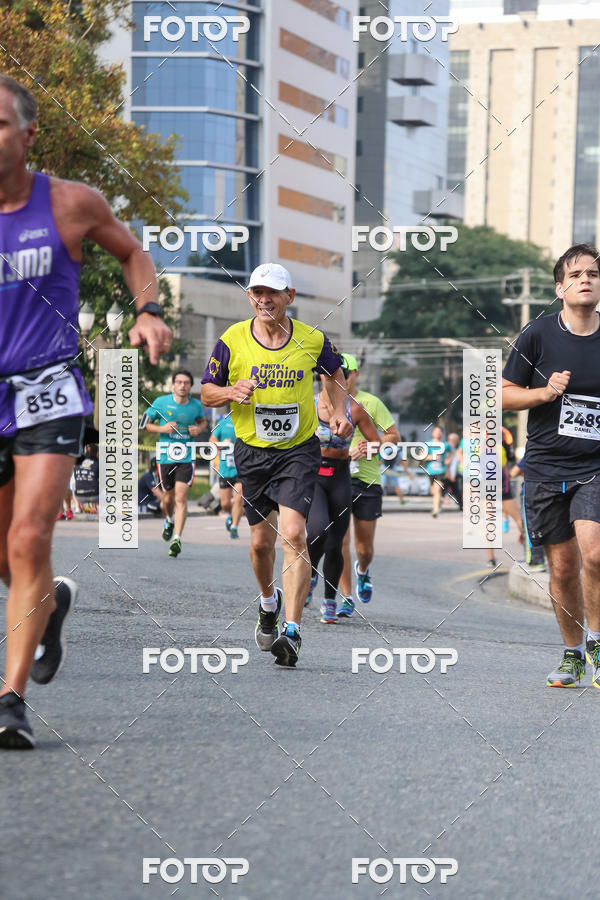 Buy your photos of the eventMeia Maratona Internacional de Curitiba 2018 on Fotop