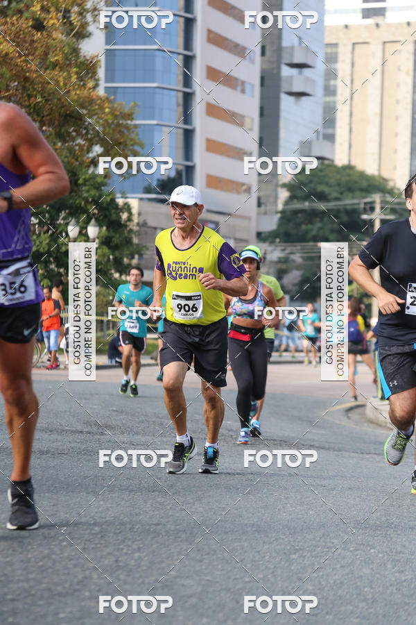 Buy your photos of the eventMeia Maratona Internacional de Curitiba 2018 on Fotop
