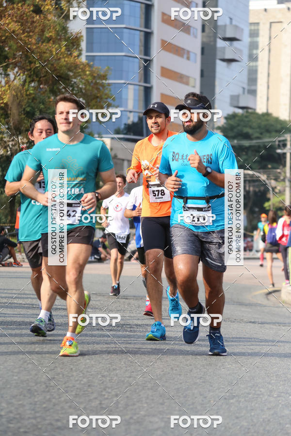Buy your photos of the eventMeia Maratona Internacional de Curitiba 2018 on Fotop