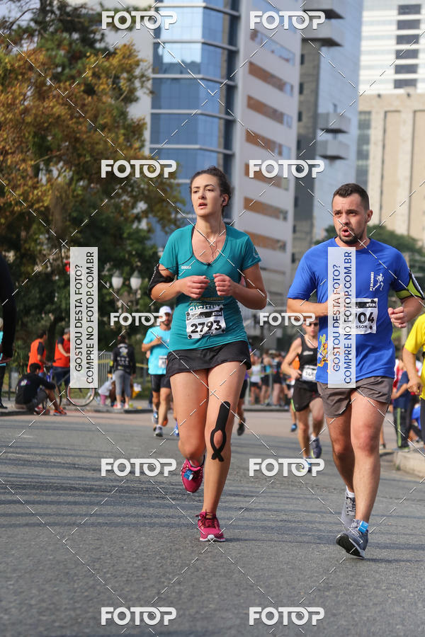 Buy your photos of the eventMeia Maratona Internacional de Curitiba 2018 on Fotop