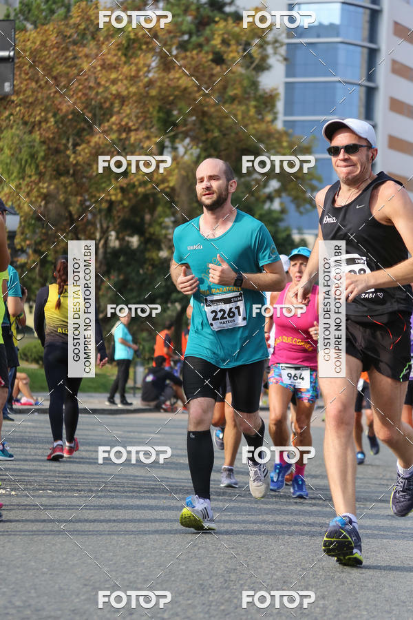 Buy your photos of the eventMeia Maratona Internacional de Curitiba 2018 on Fotop