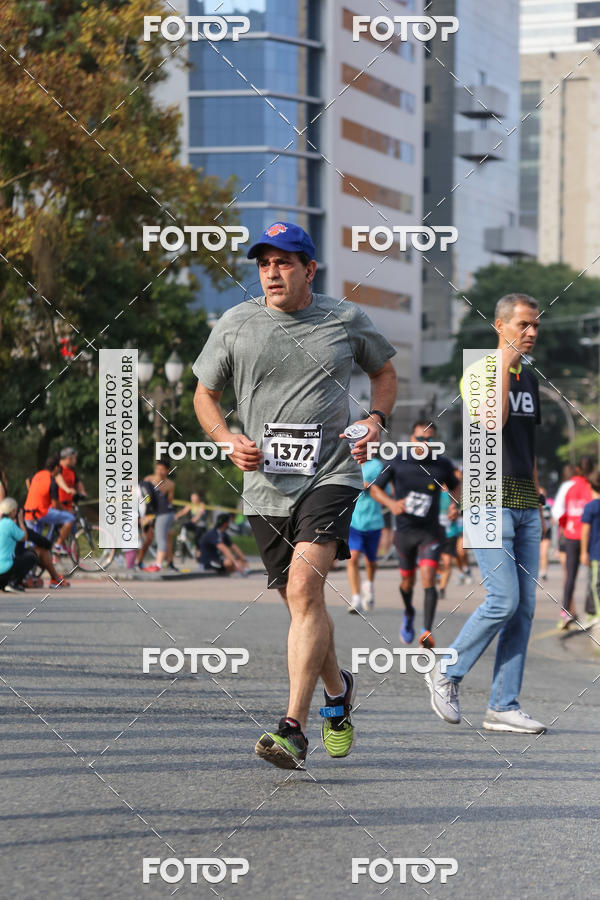 Buy your photos of the eventMeia Maratona Internacional de Curitiba 2018 on Fotop