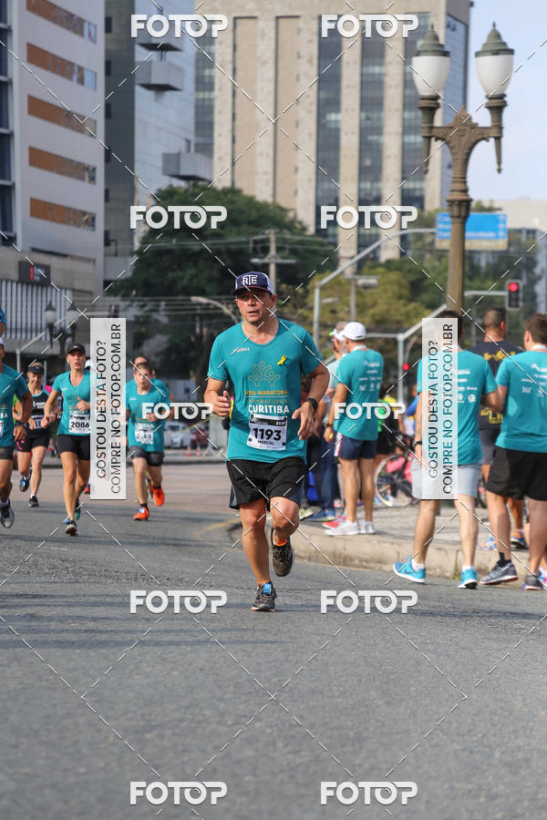 Buy your photos of the eventMeia Maratona Internacional de Curitiba 2018 on Fotop