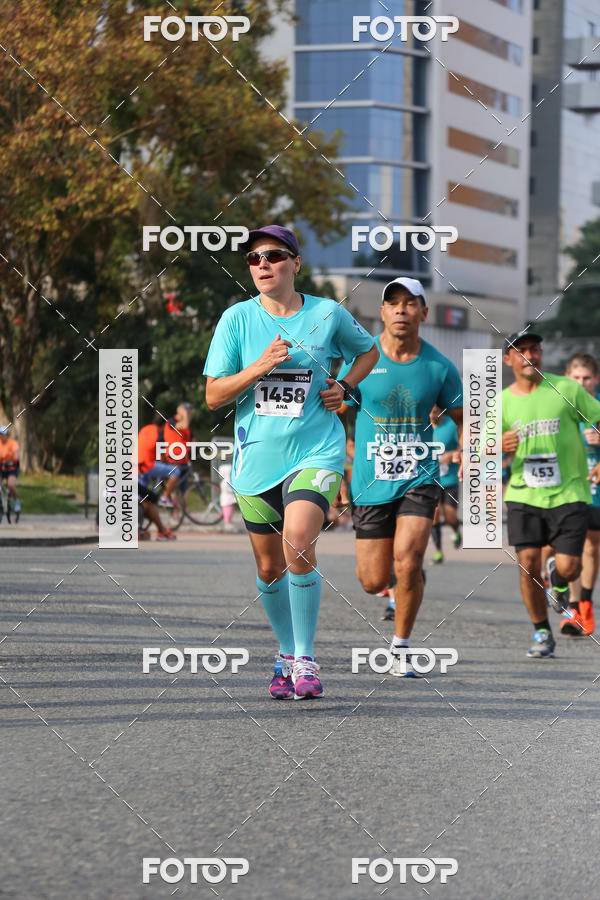 Buy your photos of the eventMeia Maratona Internacional de Curitiba 2018 on Fotop