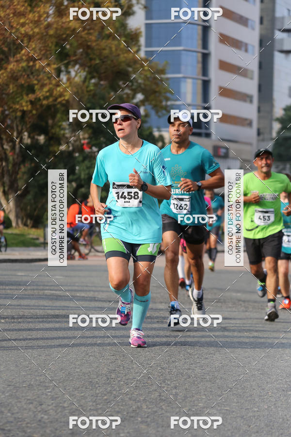 Buy your photos of the eventMeia Maratona Internacional de Curitiba 2018 on Fotop