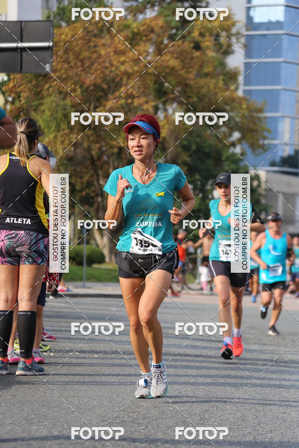 Buy your photos of the eventMeia Maratona Internacional de Curitiba 2018 on Fotop