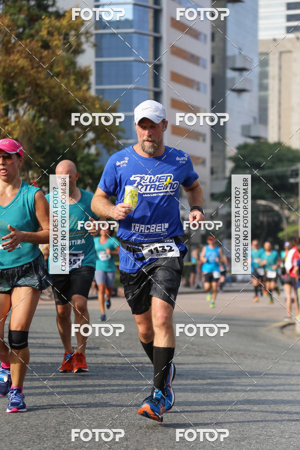 Buy your photos of the eventMeia Maratona Internacional de Curitiba 2018 on Fotop