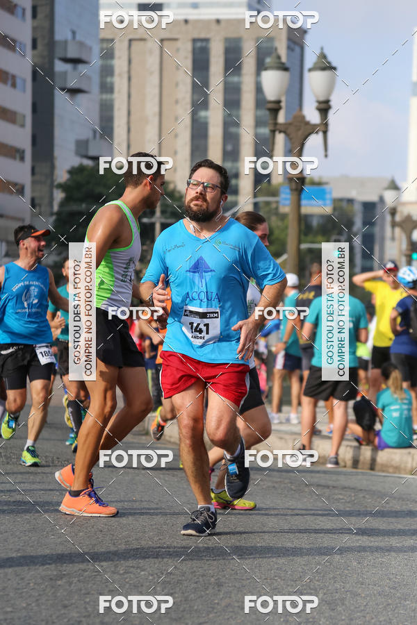 Buy your photos of the eventMeia Maratona Internacional de Curitiba 2018 on Fotop