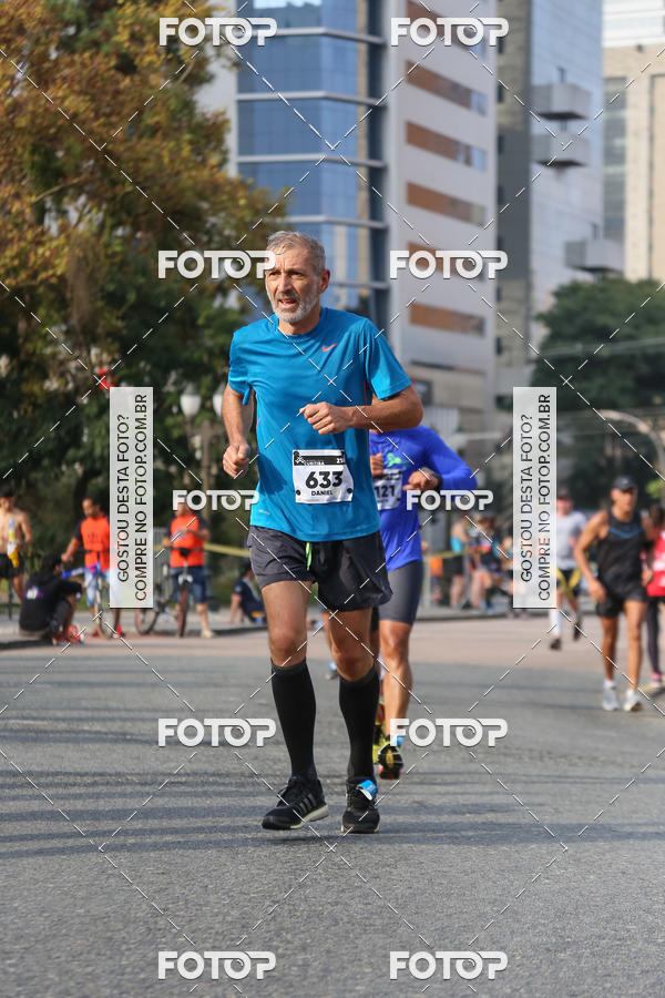 Buy your photos of the eventMeia Maratona Internacional de Curitiba 2018 on Fotop