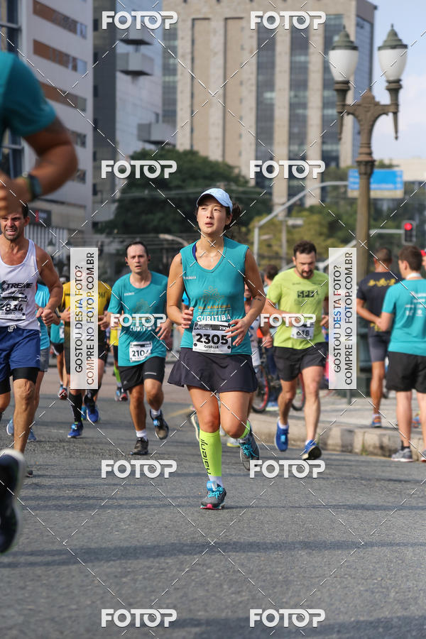 Buy your photos of the eventMeia Maratona Internacional de Curitiba 2018 on Fotop