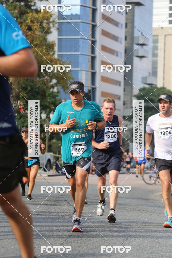 Buy your photos of the eventMeia Maratona Internacional de Curitiba 2018 on Fotop