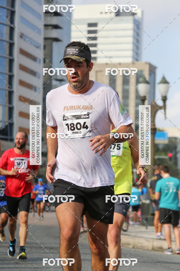 Buy your photos of the eventMeia Maratona Internacional de Curitiba 2018 on Fotop