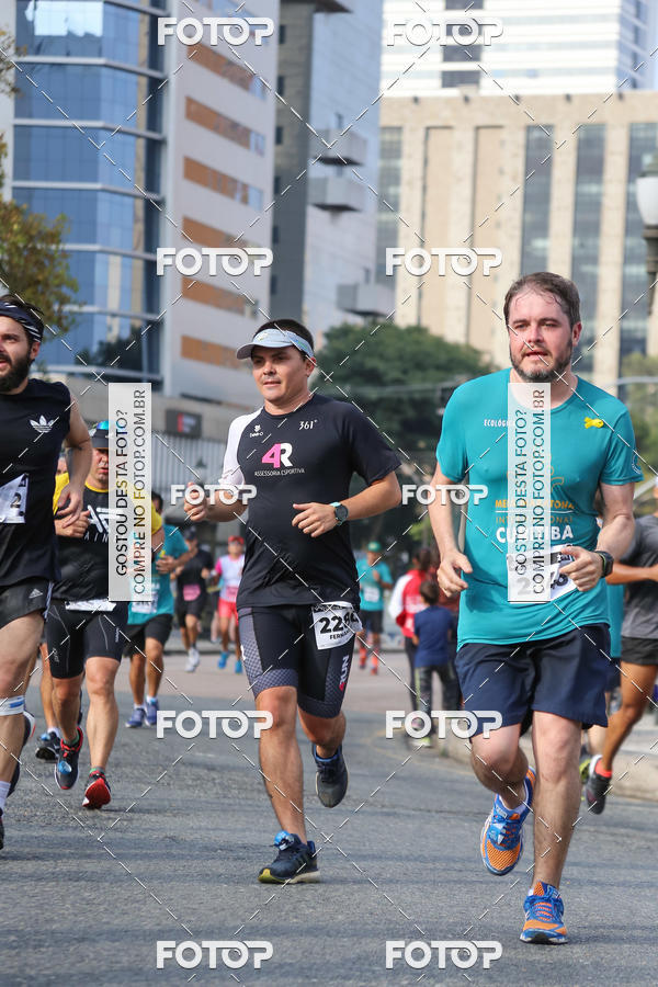 Buy your photos of the eventMeia Maratona Internacional de Curitiba 2018 on Fotop