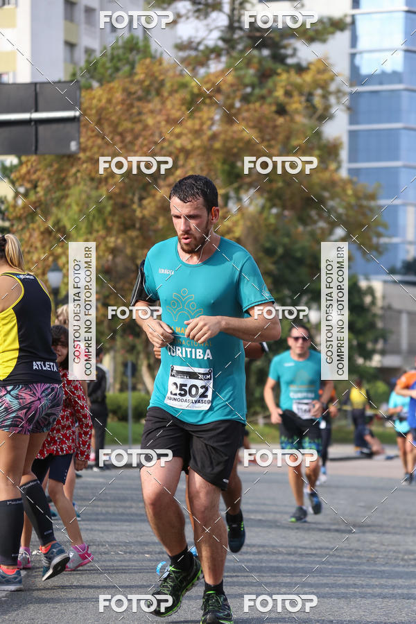 Buy your photos of the eventMeia Maratona Internacional de Curitiba 2018 on Fotop