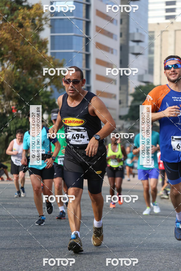 Buy your photos of the eventMeia Maratona Internacional de Curitiba 2018 on Fotop