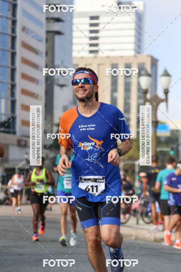 Buy your photos of the eventMeia Maratona Internacional de Curitiba 2018 on Fotop