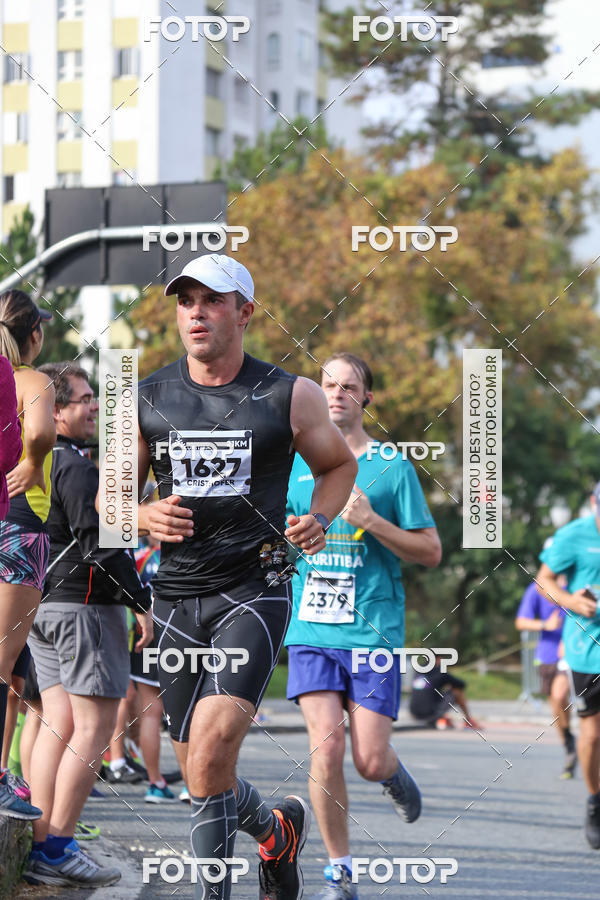Buy your photos of the eventMeia Maratona Internacional de Curitiba 2018 on Fotop