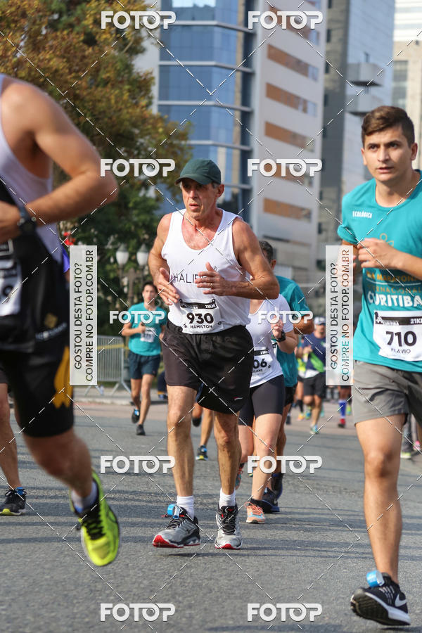Buy your photos of the eventMeia Maratona Internacional de Curitiba 2018 on Fotop