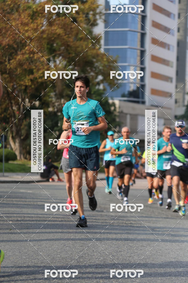 Buy your photos of the eventMeia Maratona Internacional de Curitiba 2018 on Fotop