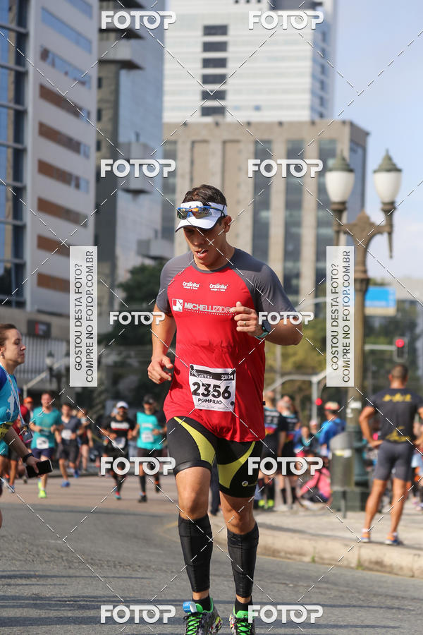Buy your photos of the eventMeia Maratona Internacional de Curitiba 2018 on Fotop