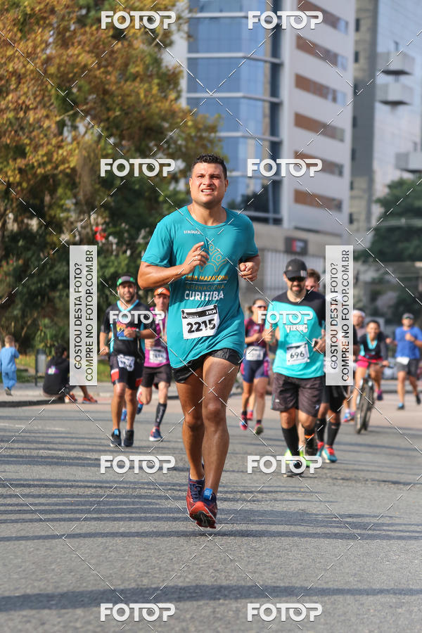 Buy your photos of the eventMeia Maratona Internacional de Curitiba 2018 on Fotop