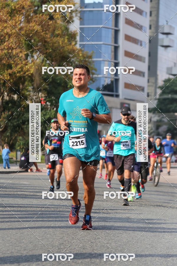 Buy your photos of the eventMeia Maratona Internacional de Curitiba 2018 on Fotop