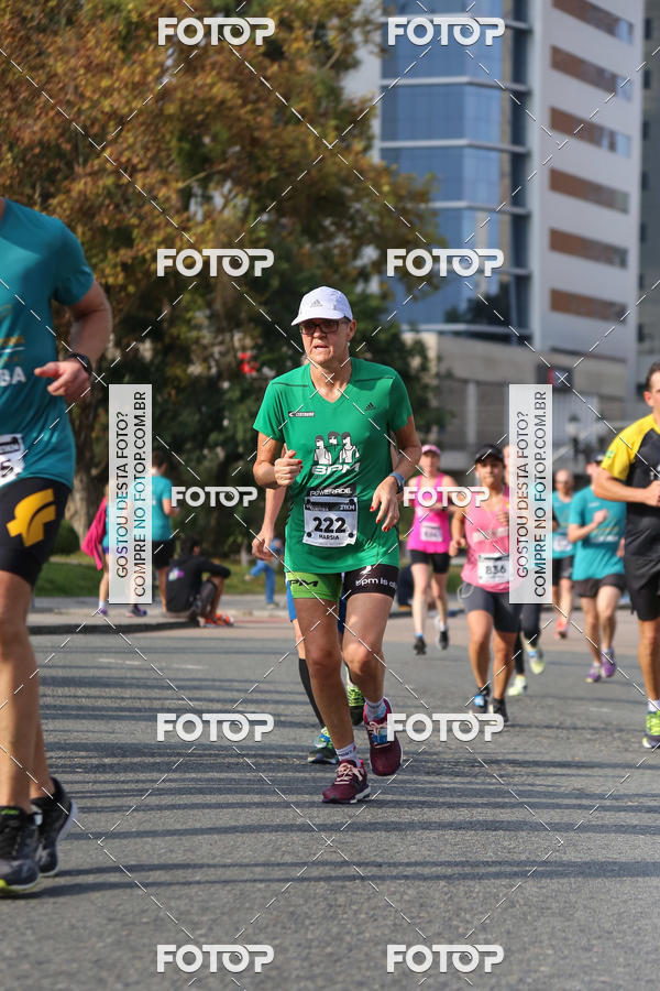 Buy your photos of the eventMeia Maratona Internacional de Curitiba 2018 on Fotop